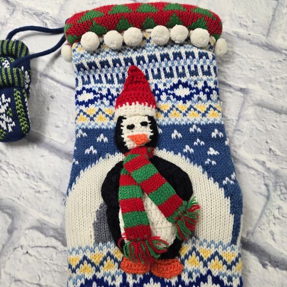 3D Knit Christmas Stocking Penguin Blue Fair Isle Mittens Pom Poms - Picture 11 of 13